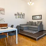 Walnut Tree Apartment