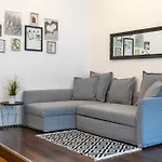 Walnut Tree Apartment