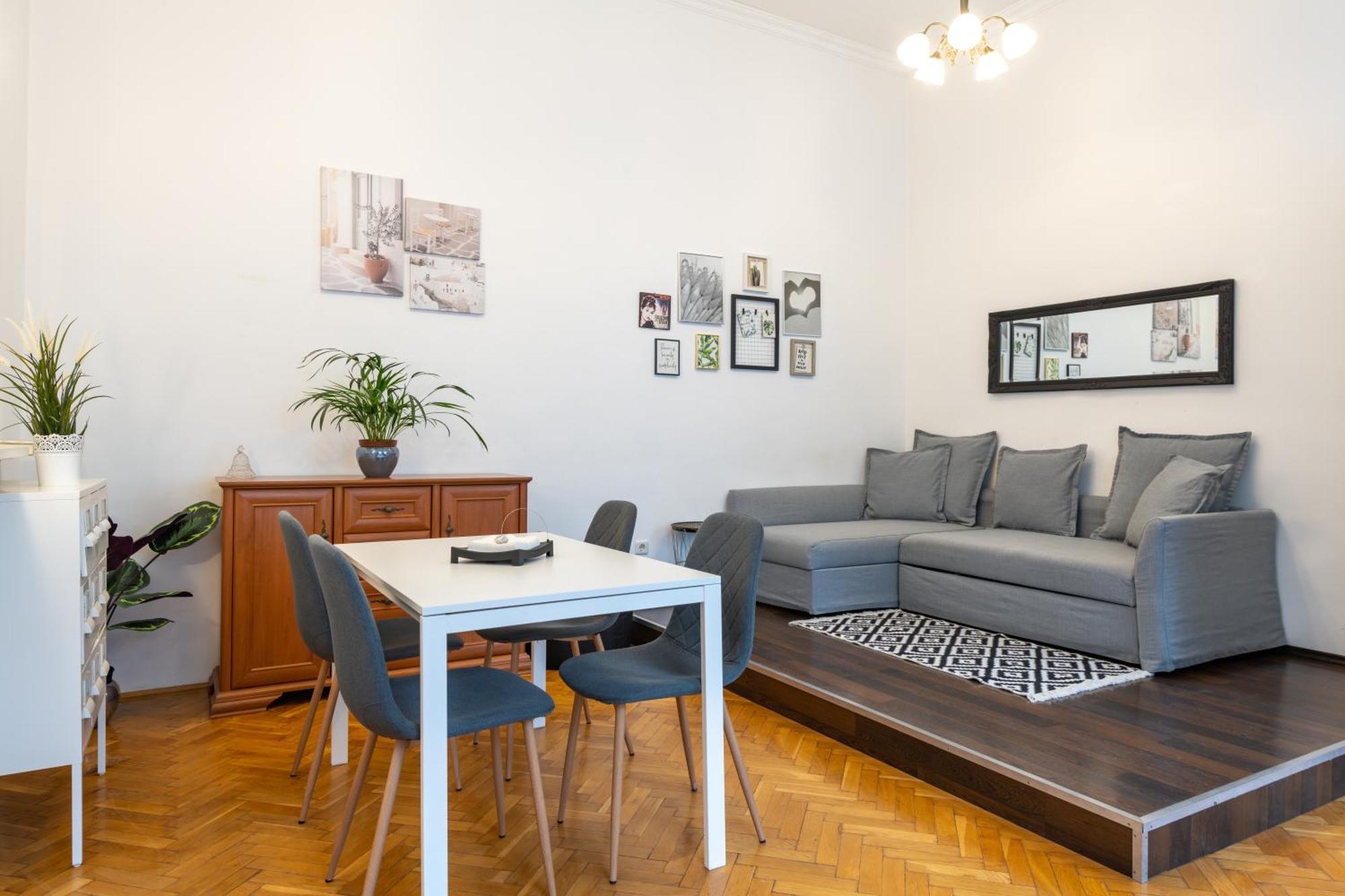 Walnut Tree Apartment Budapest